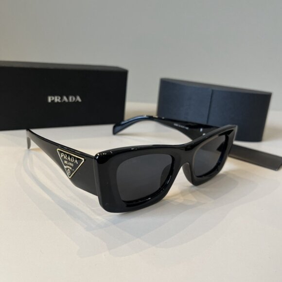 Prada Women's Black Sunglasses - Picture 1 of 7